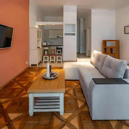 Romari площа ринок 28 Apartment Lviv