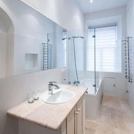 Romari Площа Ринок 28 Апартаменты