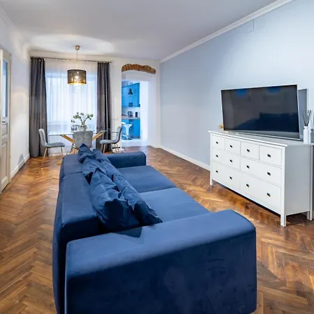 Romari площа ринок 28 Apartment