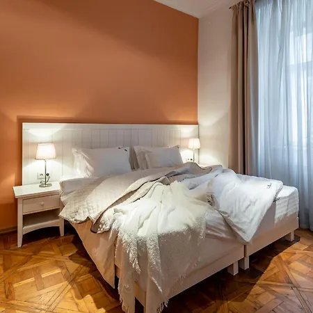 Appartement Romari площа ринок 28