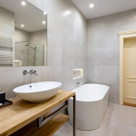 Romari площа ринок 28 Appartement Lviv