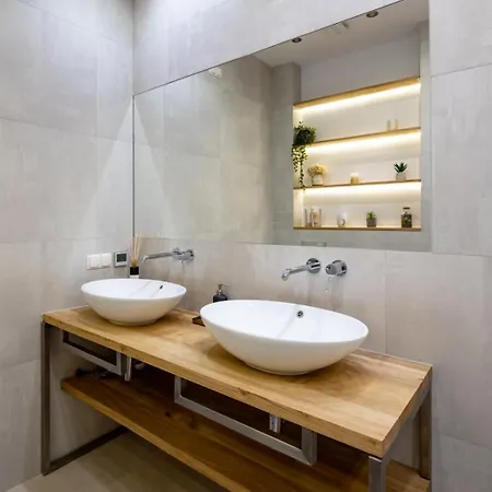 Romari площа ринок 28