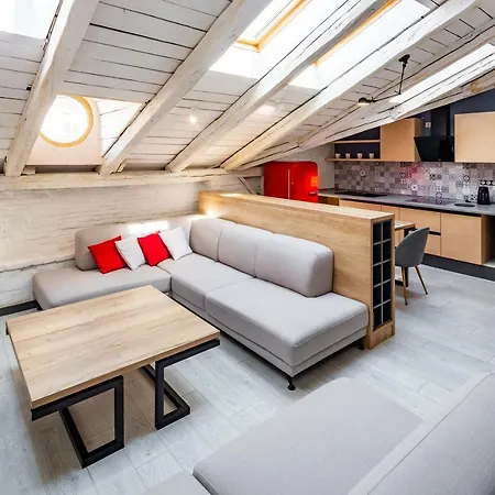 Romari площа ринок 28 *