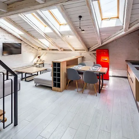 Romari площа ринок 28 Apartamento Lviv