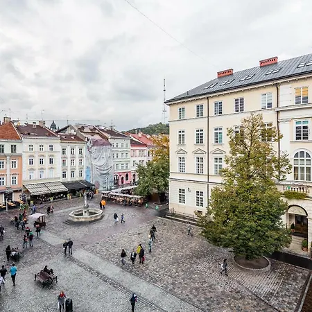 Romari площа ринок 28 *