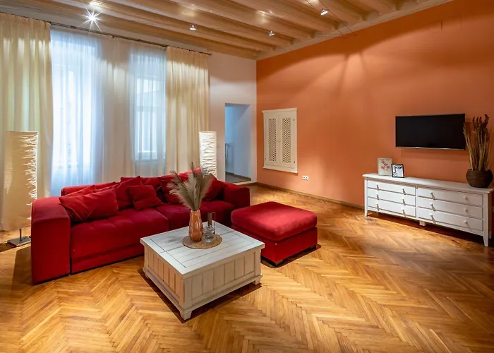 Apartament Romari площа ринок 28