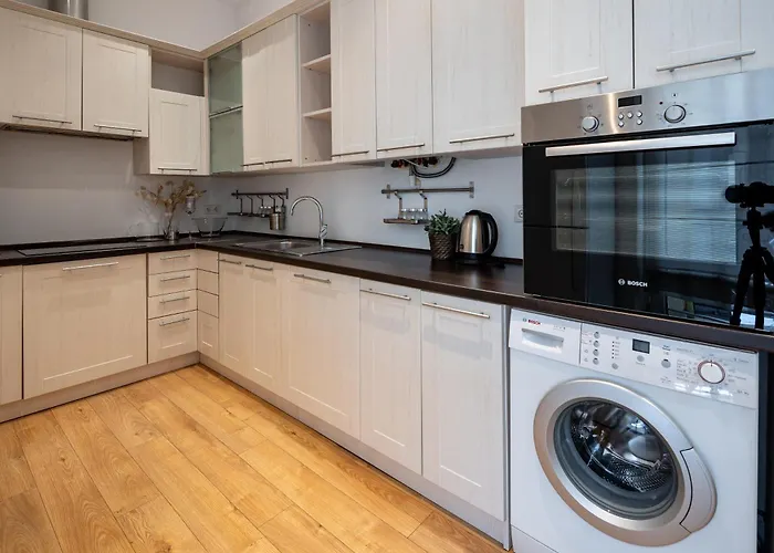 Romari площа ринок 28 利沃夫