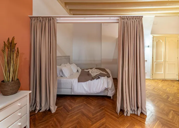 Apartament Romari площа ринок 28