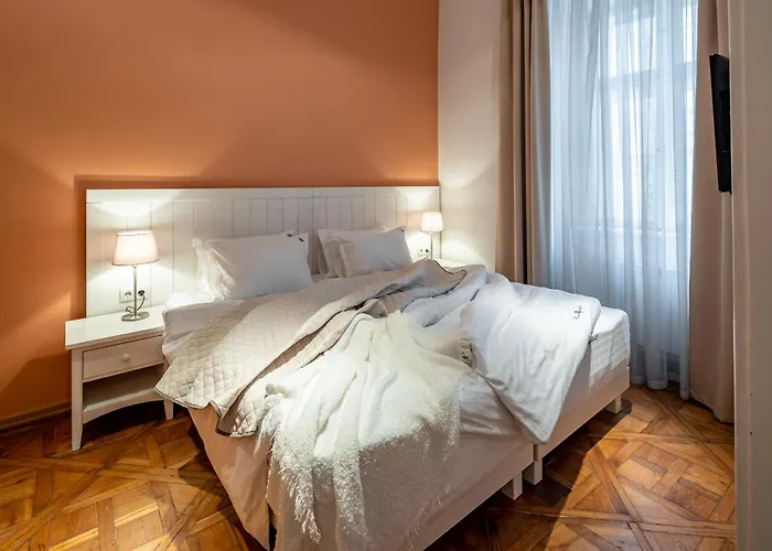 Romari площа ринок 28