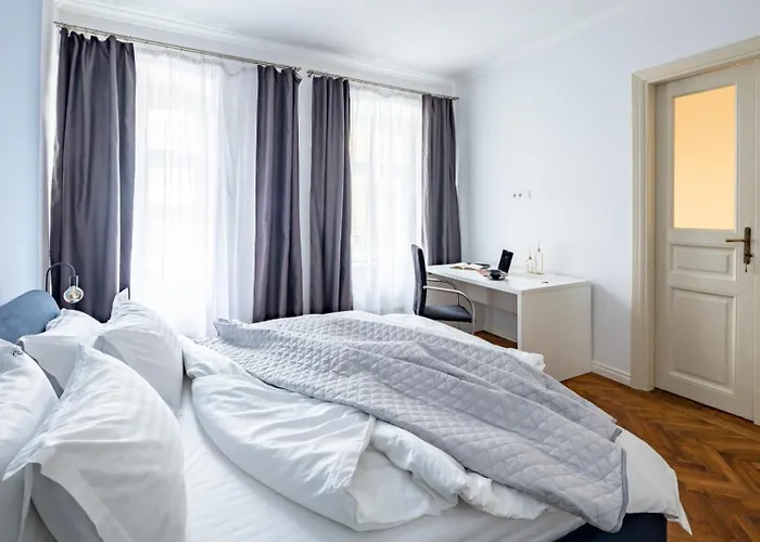 Romari площа ринок 28