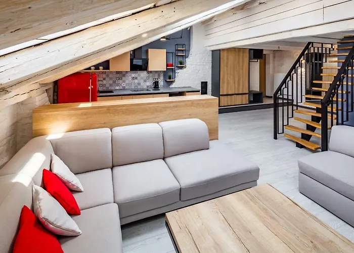 Apartamento Romari площа ринок 28 *