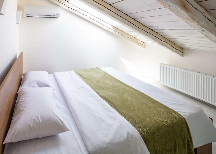 Apartament Romari площа ринок 28 Lwów