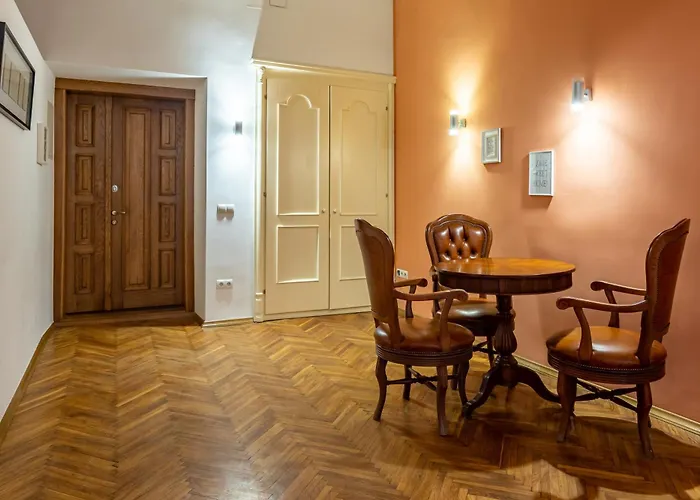 Apartment Romari площа ринок 28 Lviv
