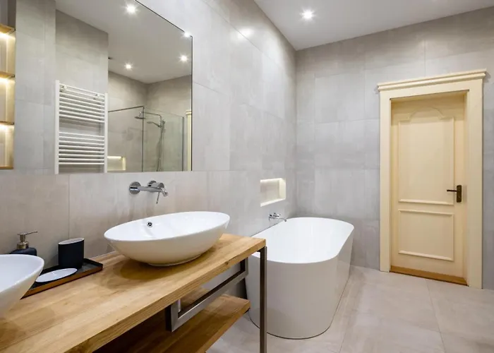 Romari площа ринок 28 Apartment Lviv