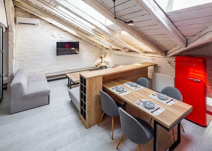 Romari площа ринок 28 Apartment Lviv